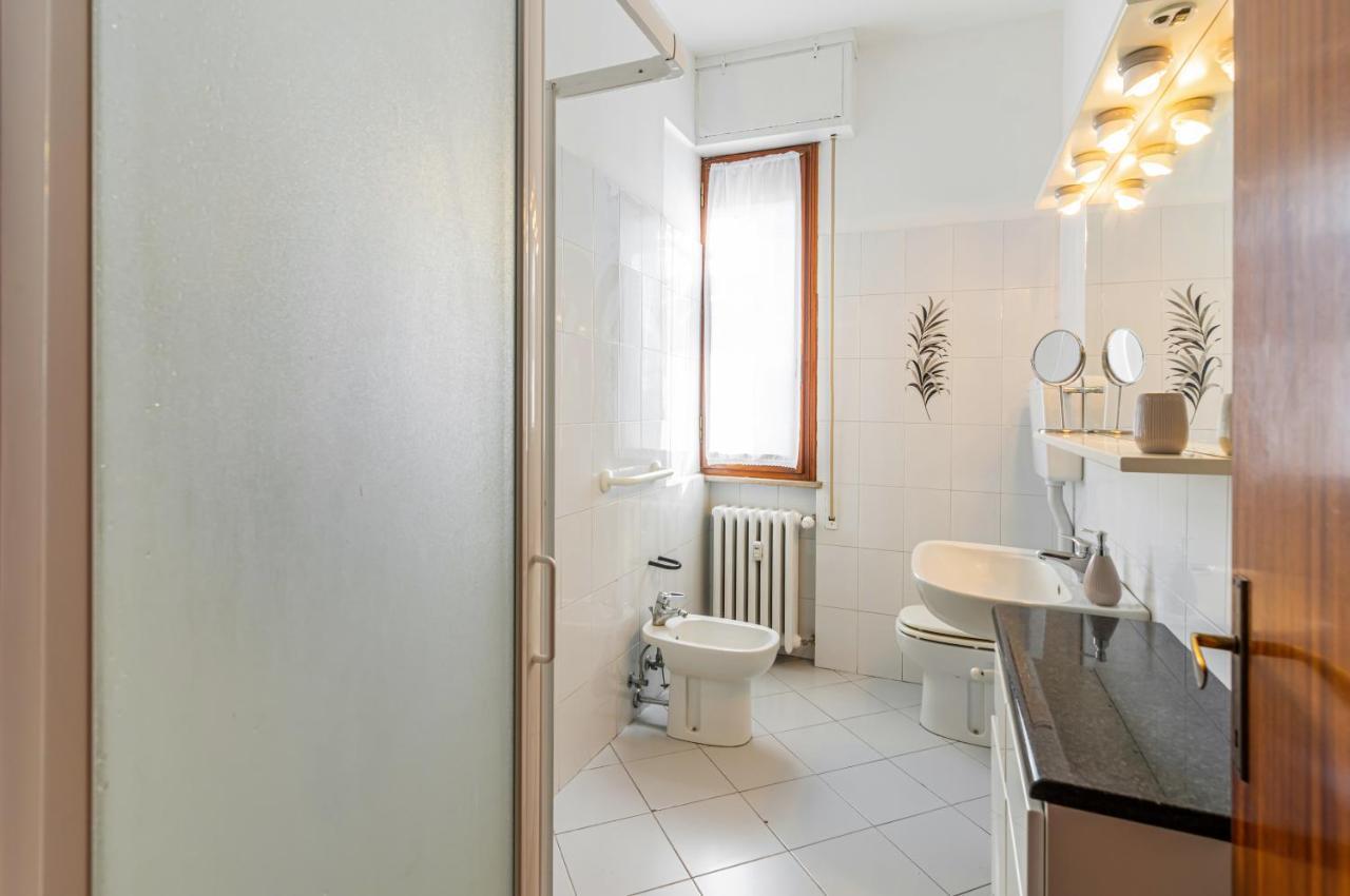 Attico Pisaurum - Central Apartment With Parking! Pesaro Exterior photo